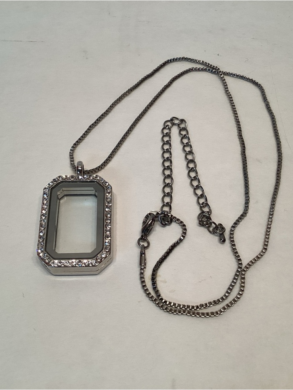 Floating Charm Silver Clear Rhinestones Hinged Locket Adjustable Chain 10”